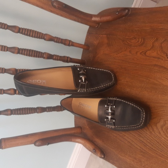 Geox Respira Loafers - Picture 2 of 10